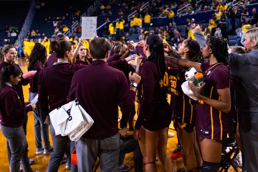 Chippewas Cede 82-55 Result to No. 17 Kentucky