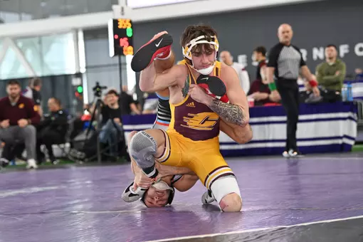 Wrestlers Head to Northern Illinois for MAC Dual Meet Opener
