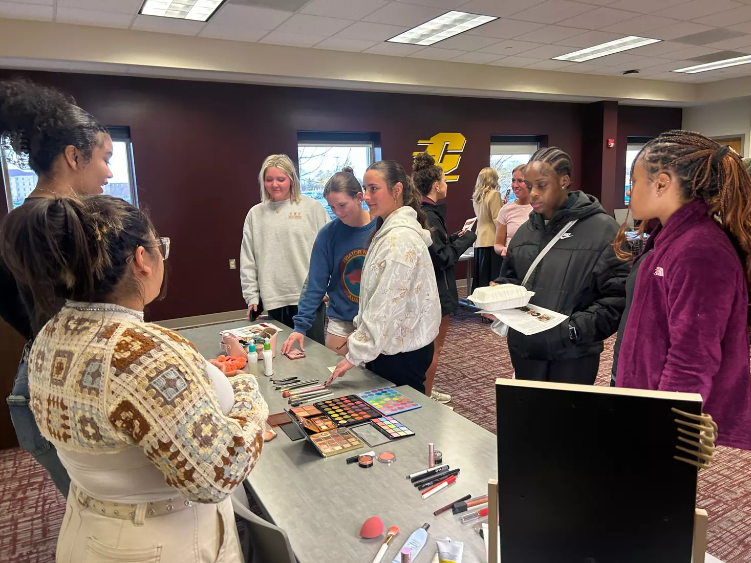 2025 Dress to Impress Event