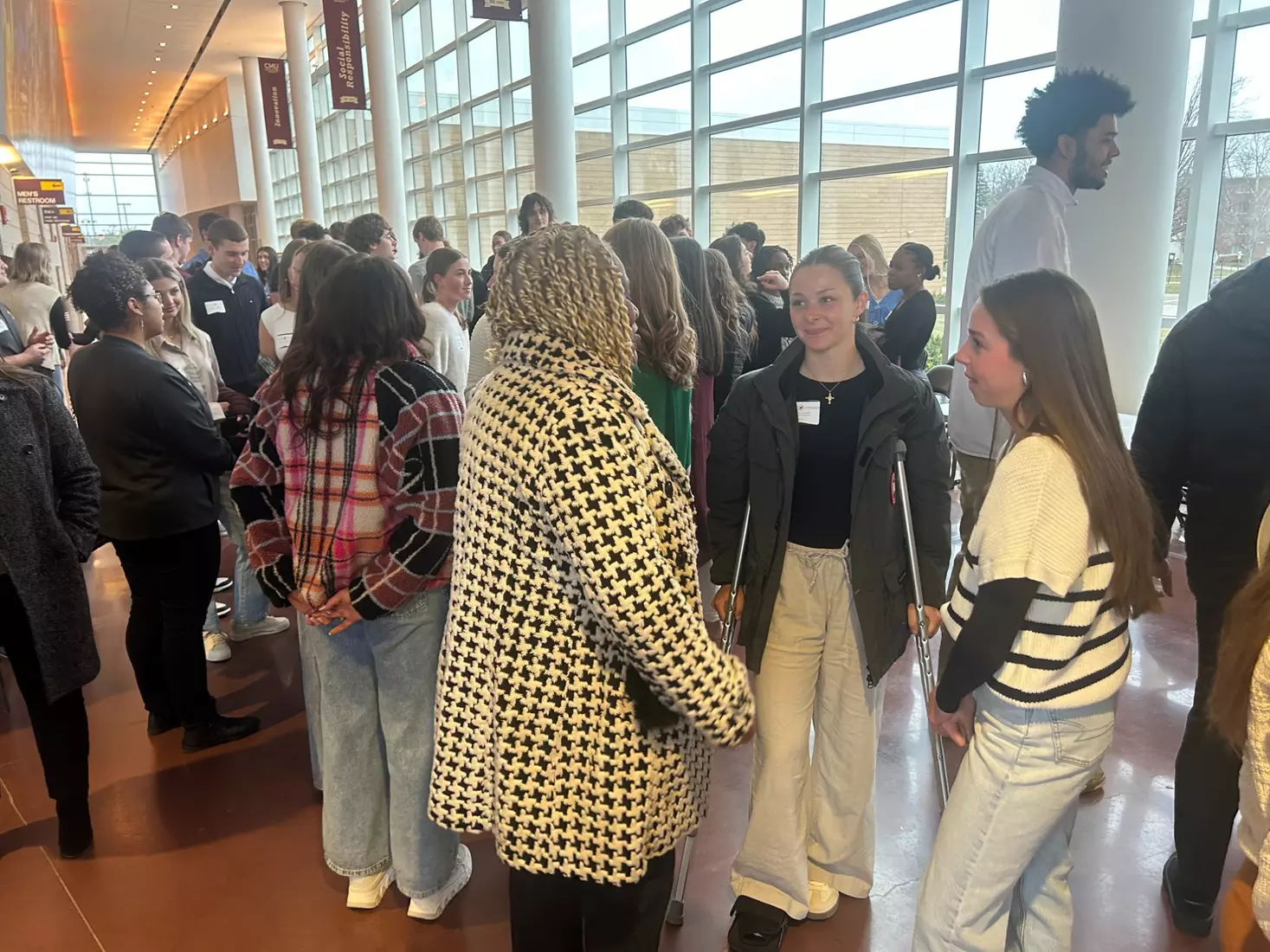 CMU Athletics Dining Etiquette Program