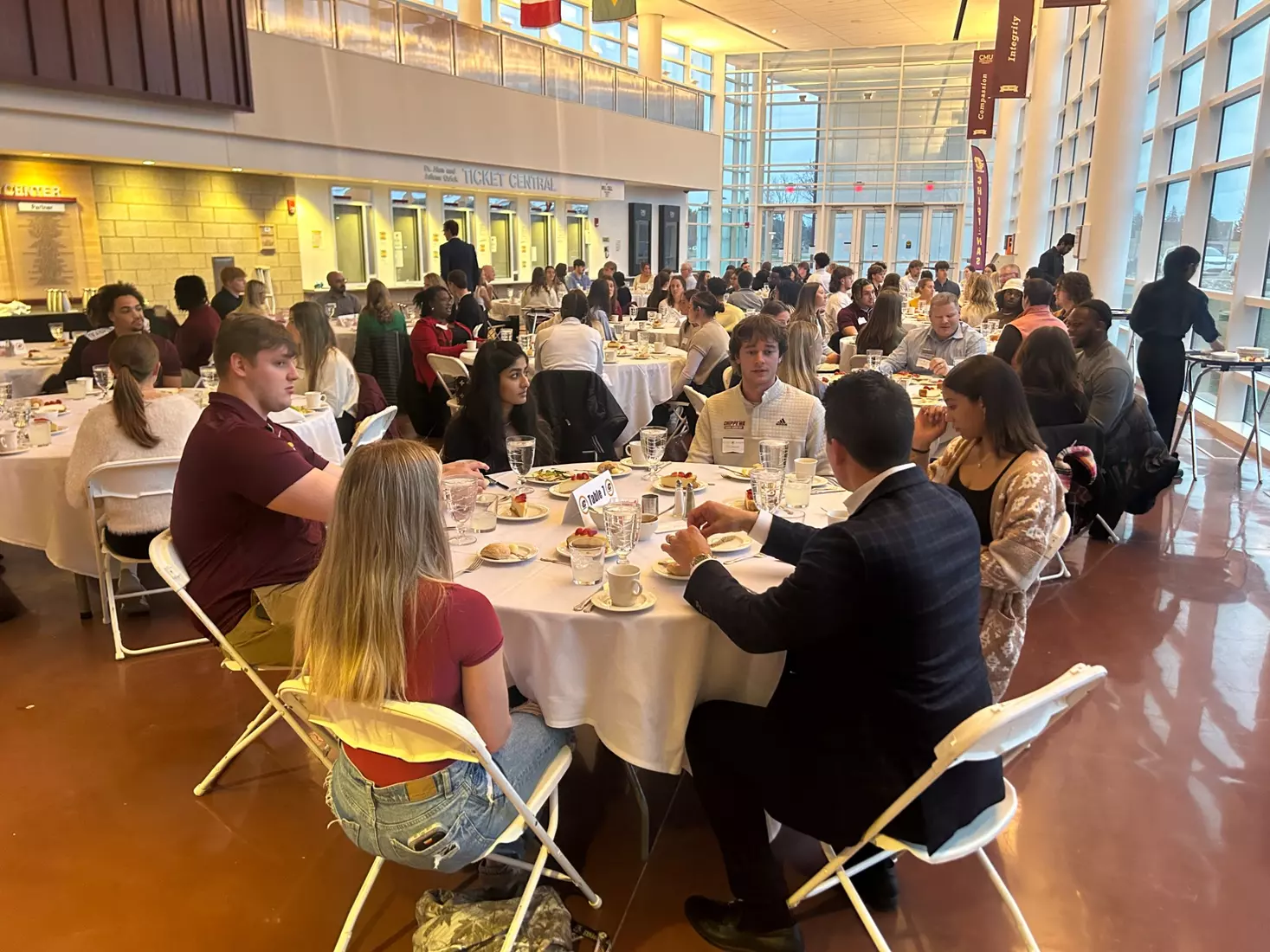 CMU Athletics Dining Etiquette Program