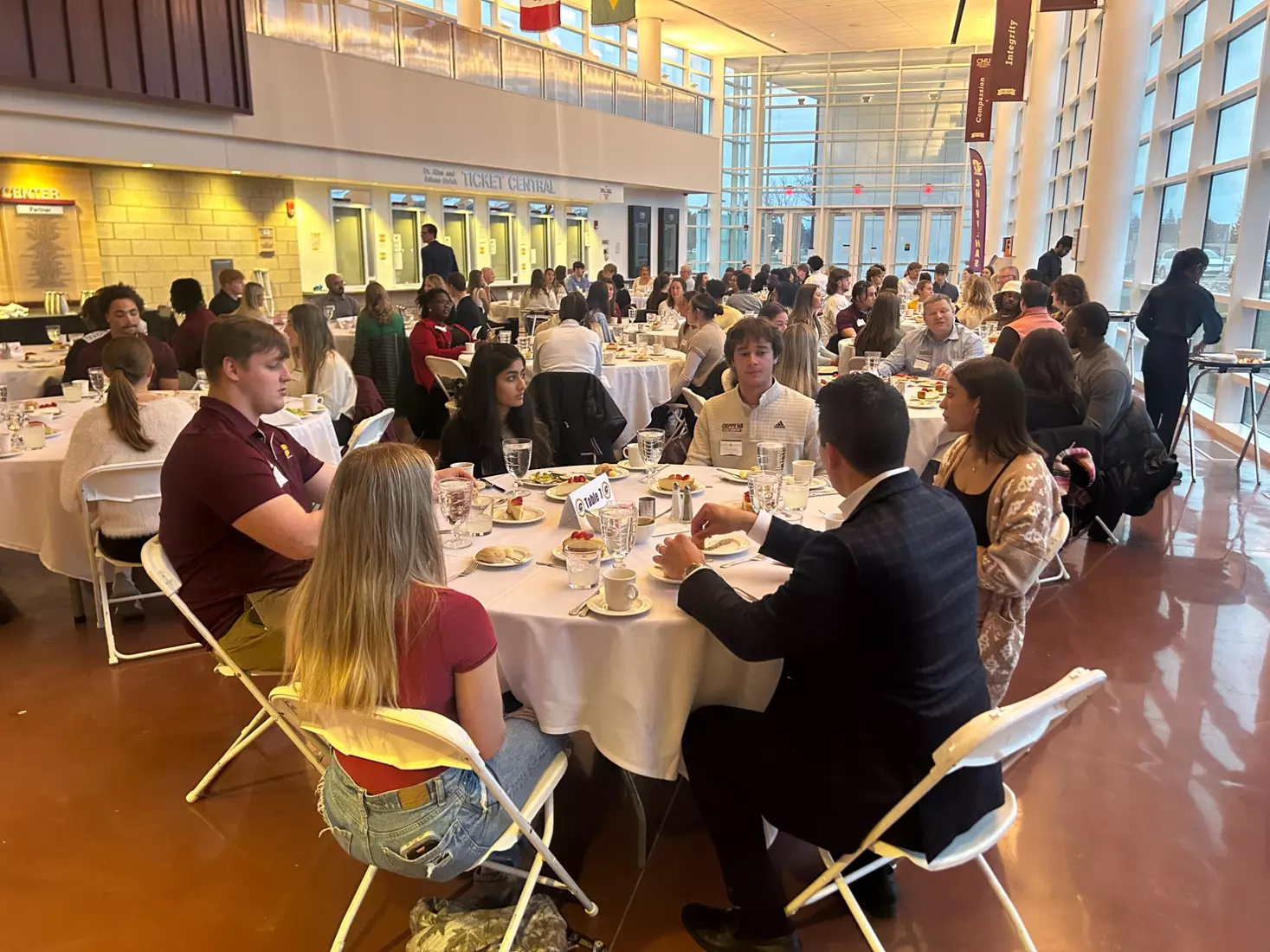 CMU Athletics Dining Etiquette Program