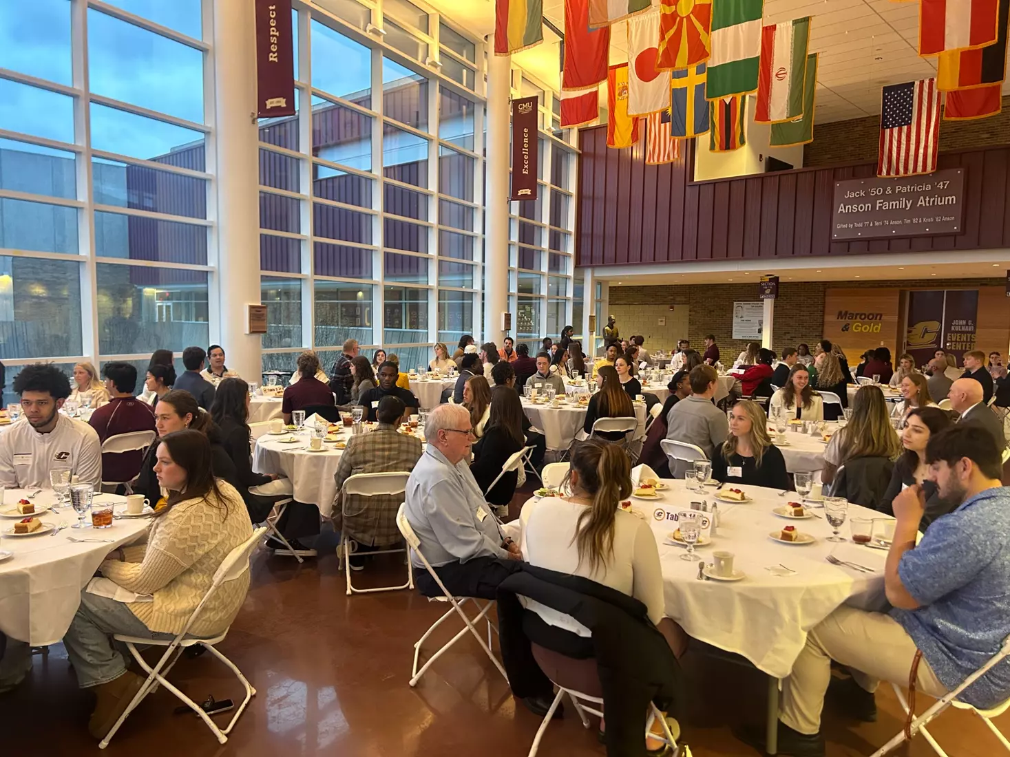 CMU Athletics Dining Etiquette Program