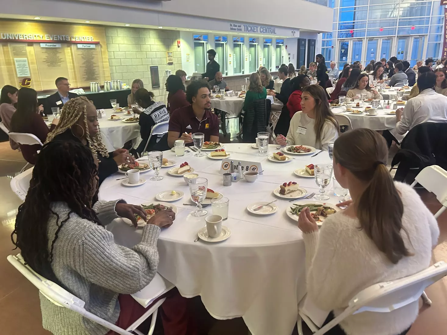 CMU Athletics Dining Etiquette Program