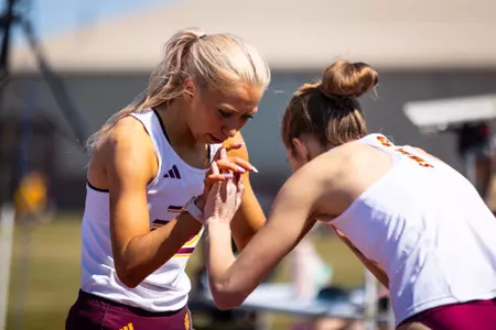 Paupore sets 5000m Record, Newcombe Advances in Record Books at Duke Image