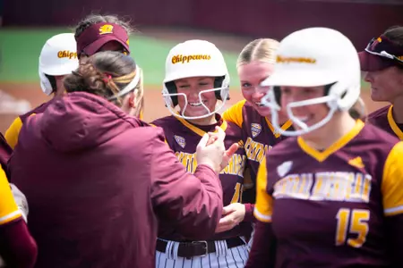 Lotus Hits First Career Home Run as Softball Falls Just Short in Series Finale with Miami (OH) Image