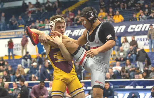 Wrestling Downs Ohio to Finish 5th at NWCA National Duals