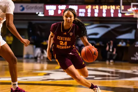 Chippewas Clamp Down on Defense, Top Western in Kalamazoo Image