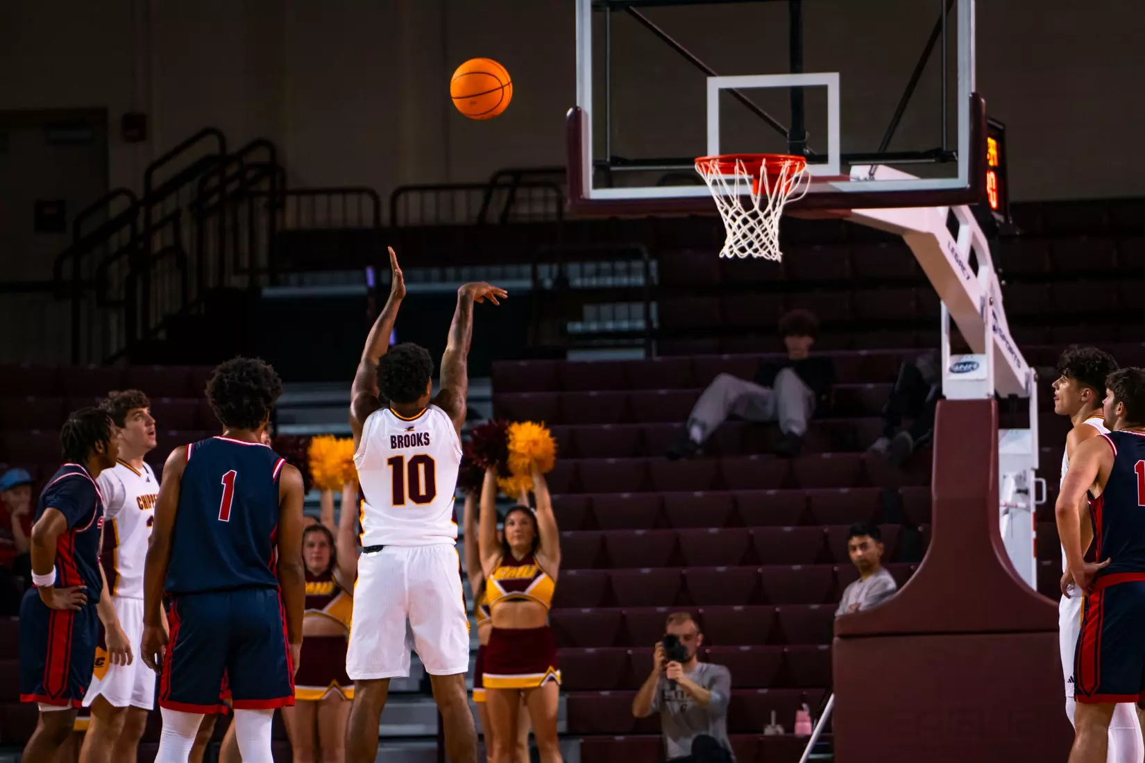 CMU Men's Basketball vs SVSU