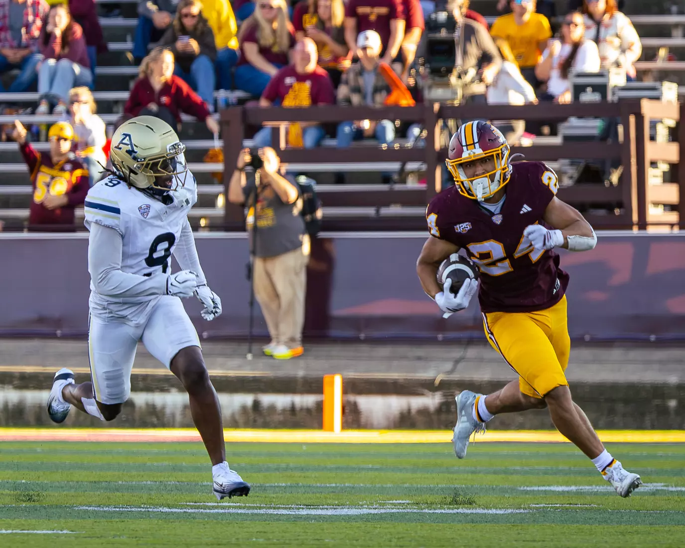 CMU vs Akron