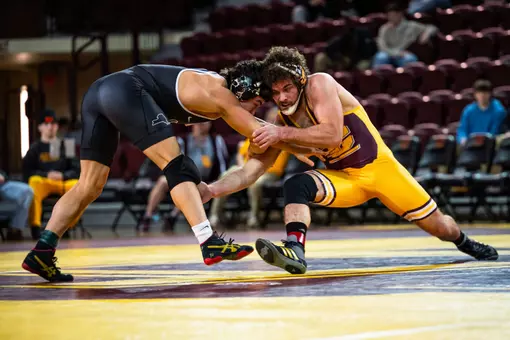 Wrestlers Return to MAC Mat Friday Night at SIUE
