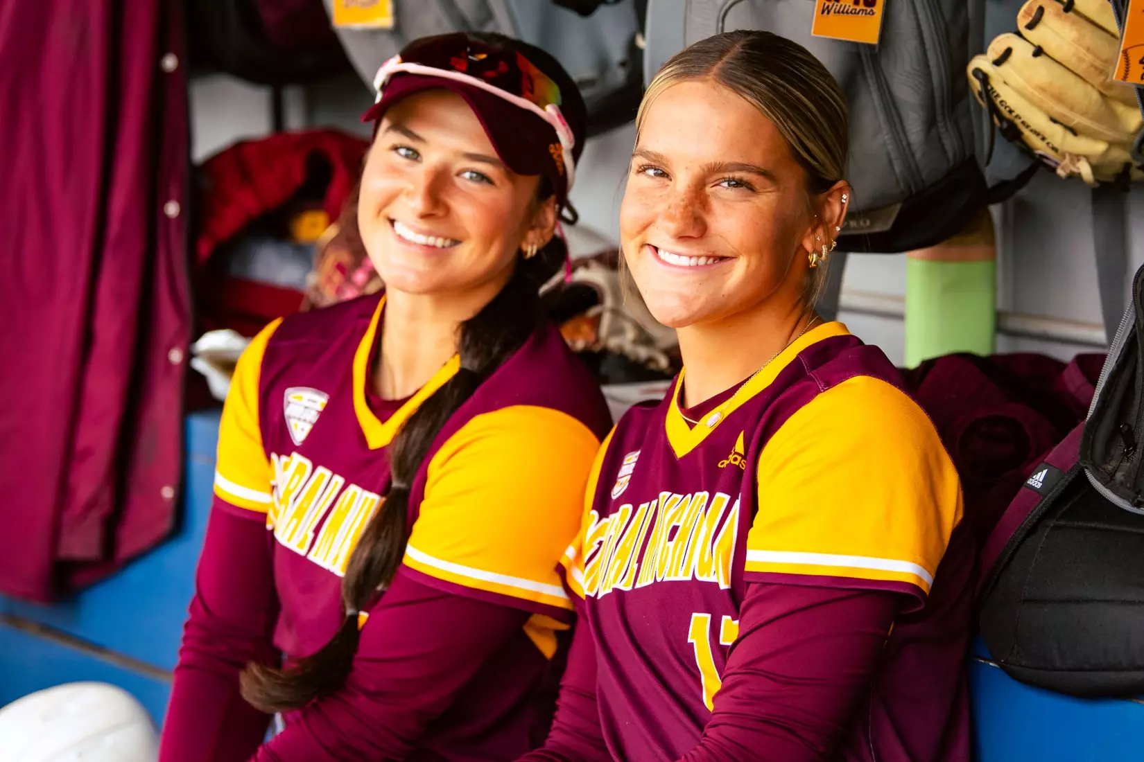 CMU Softball at Buffalo (4/17/26)