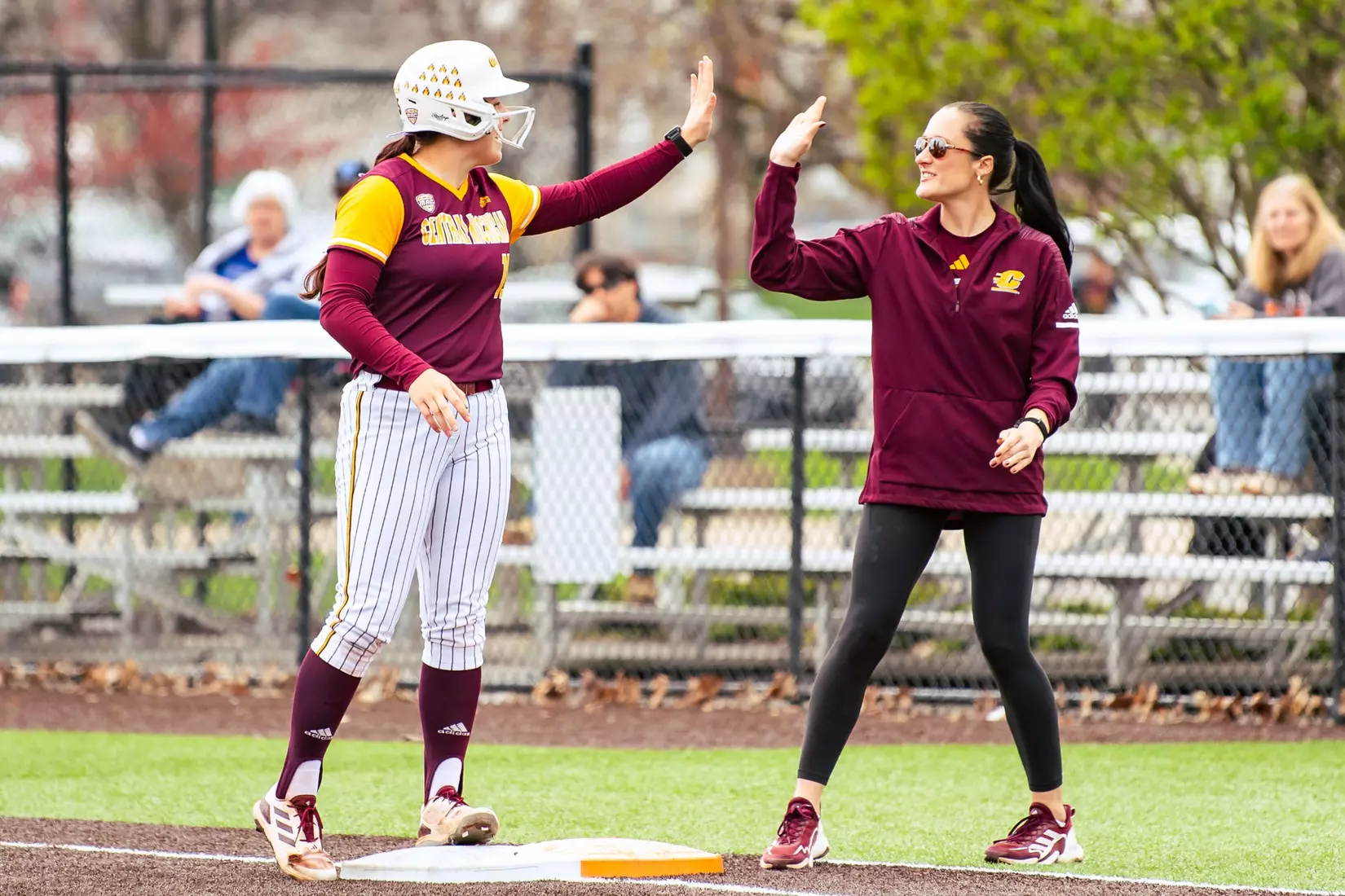 CMU Softball at Buffalo (4/17/26)