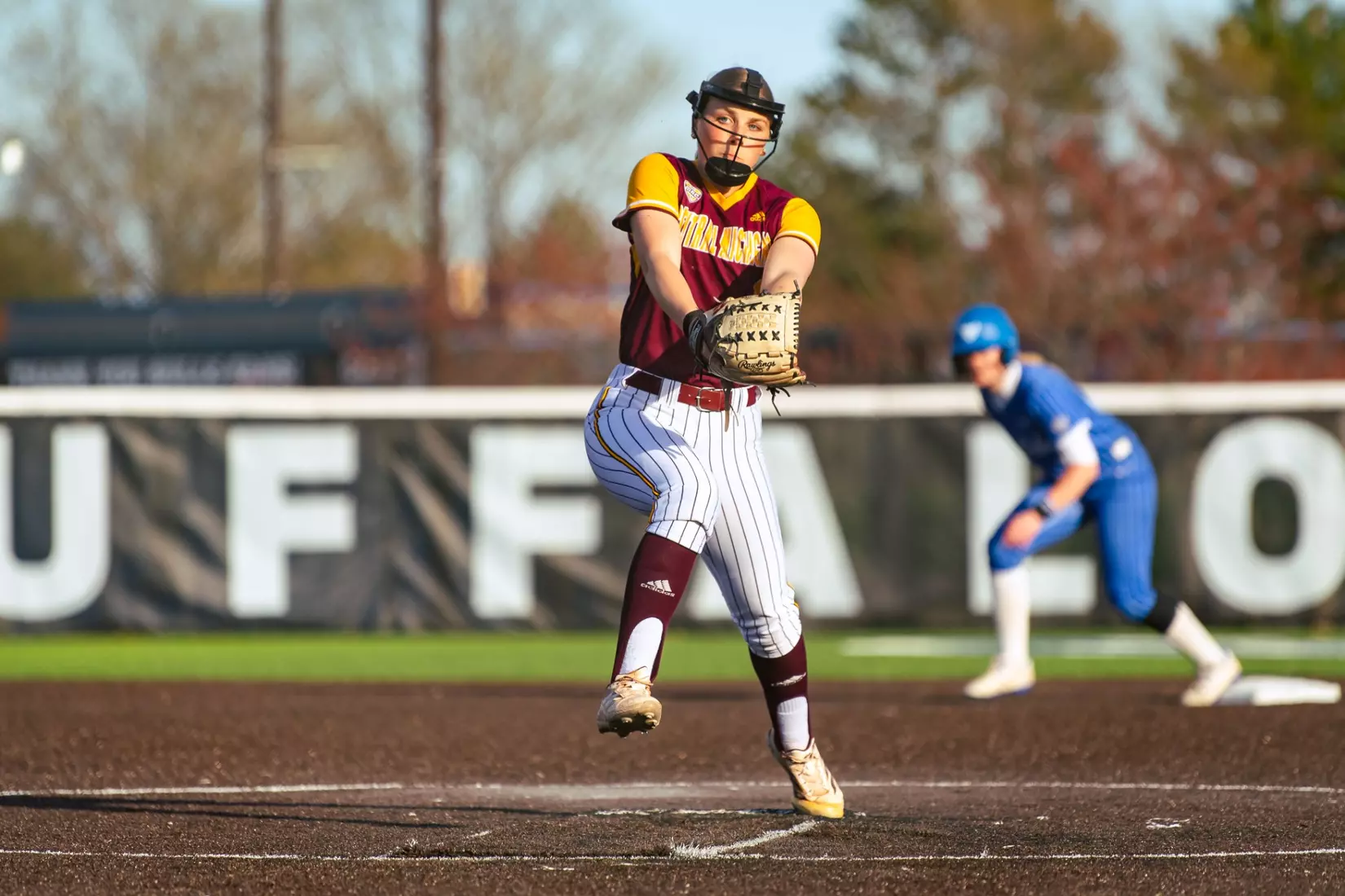 CMU Softball at Buffalo (4/17/26)