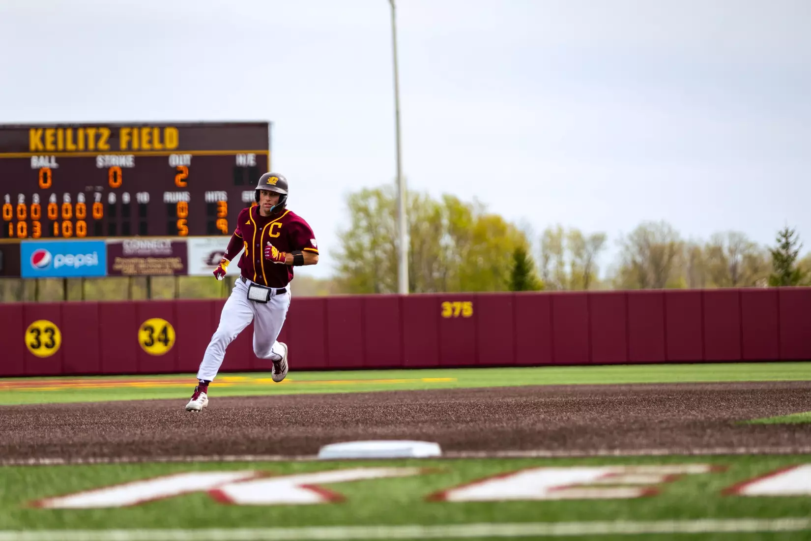 CMU Baseball vs. Oakland