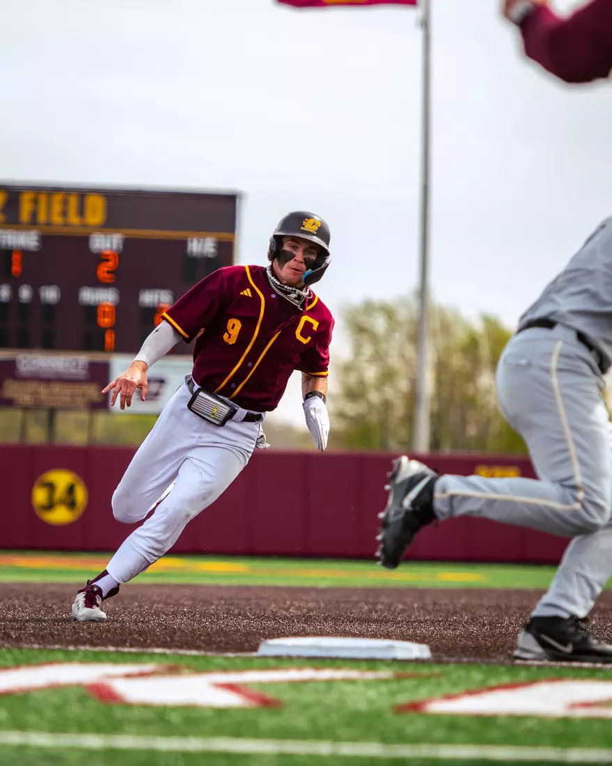 CMU vs Oakland