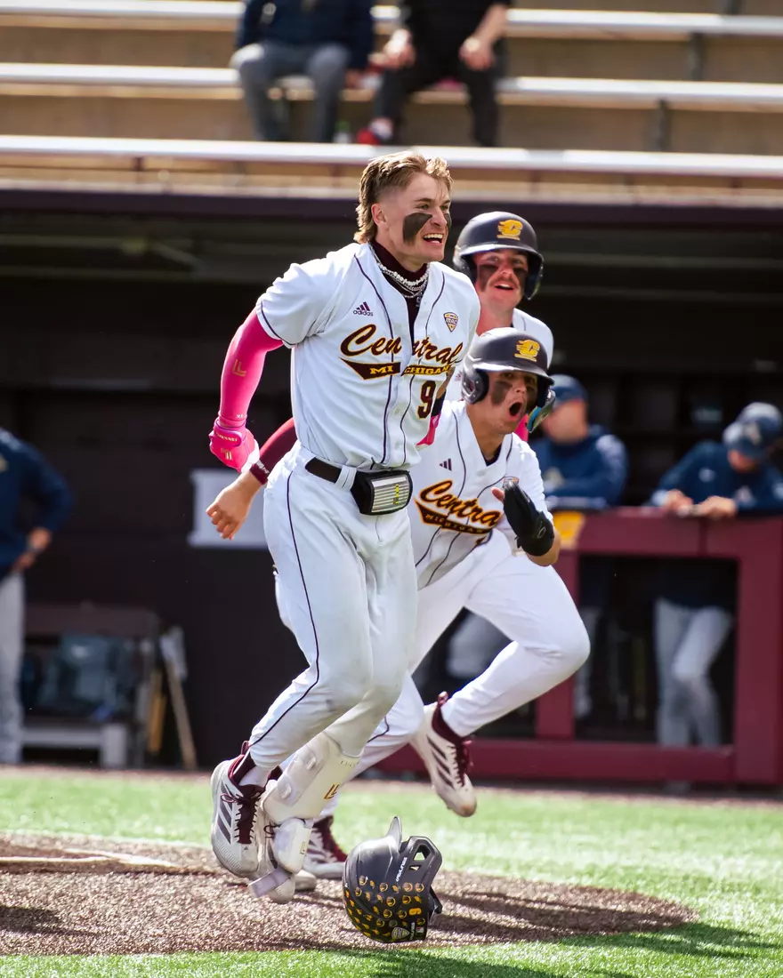 CMU vs Akron