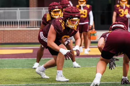 Defensive Line Preview Photo B