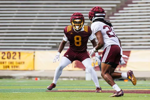 Linebackers Preview Photo One