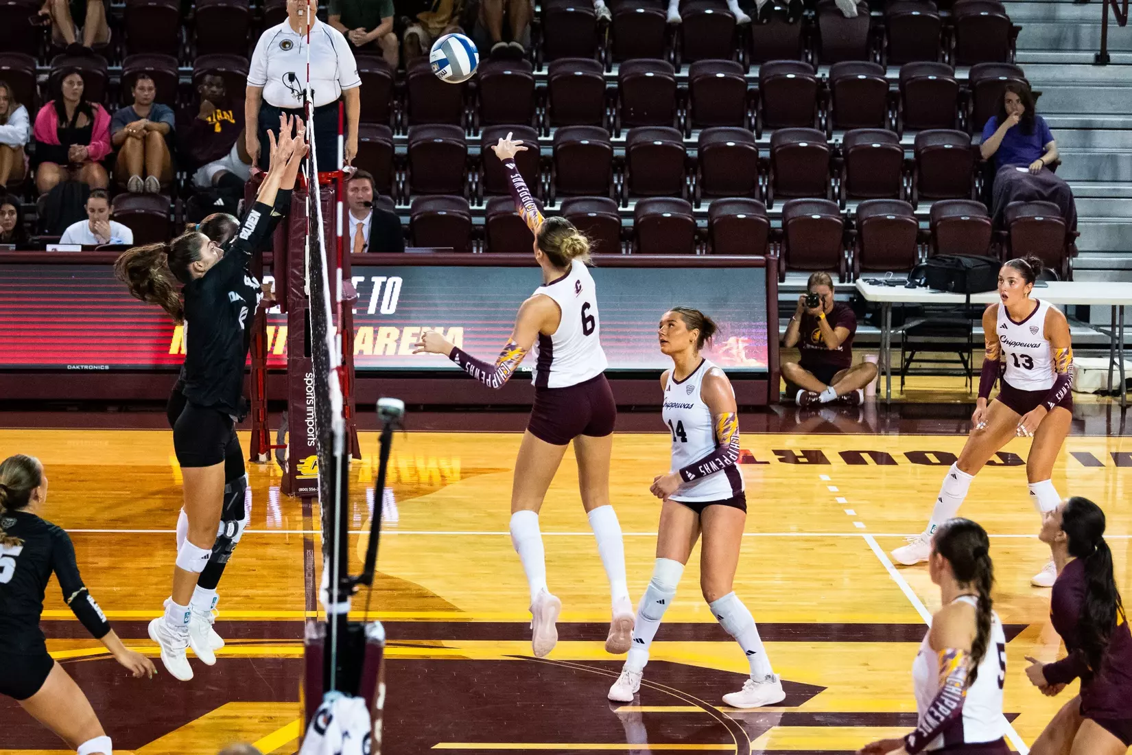 CMU Volleyball vs. Oakland (September 2, 2026)
