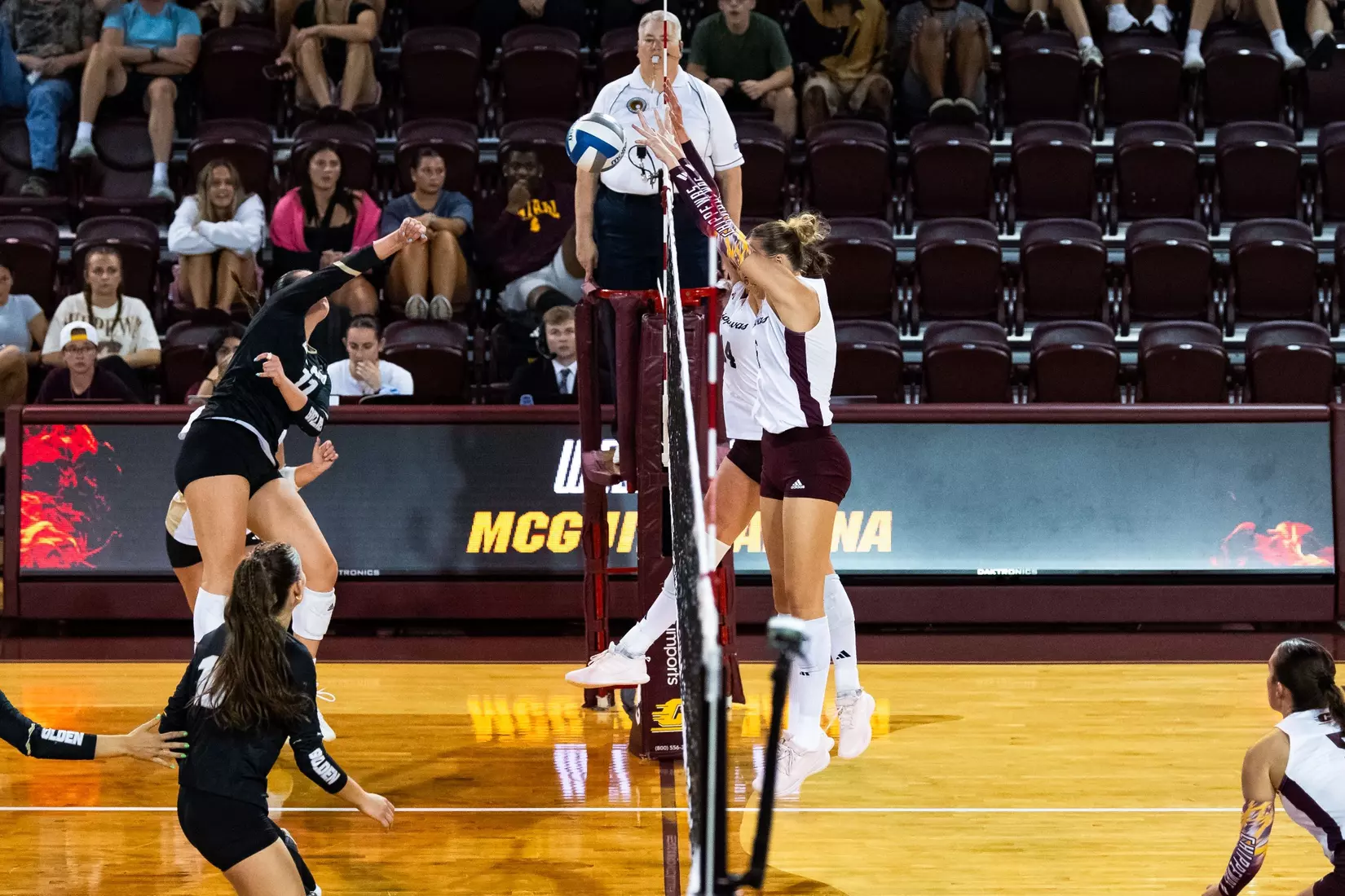 CMU Volleyball vs. Oakland (September 2, 2026)