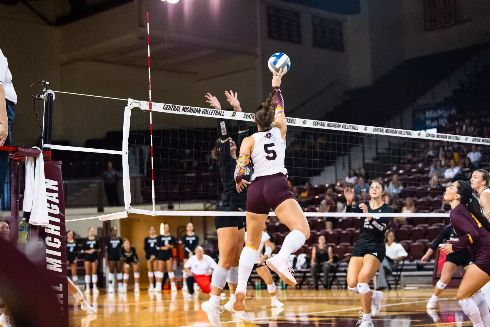 CMU Volleyball vs. Oakland (September 2, 2026)