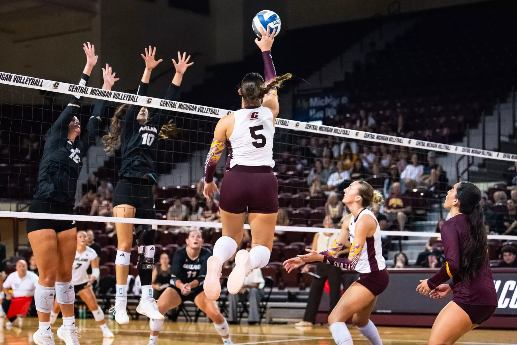 CMU Volleyball vs. Oakland (September 2, 2026)