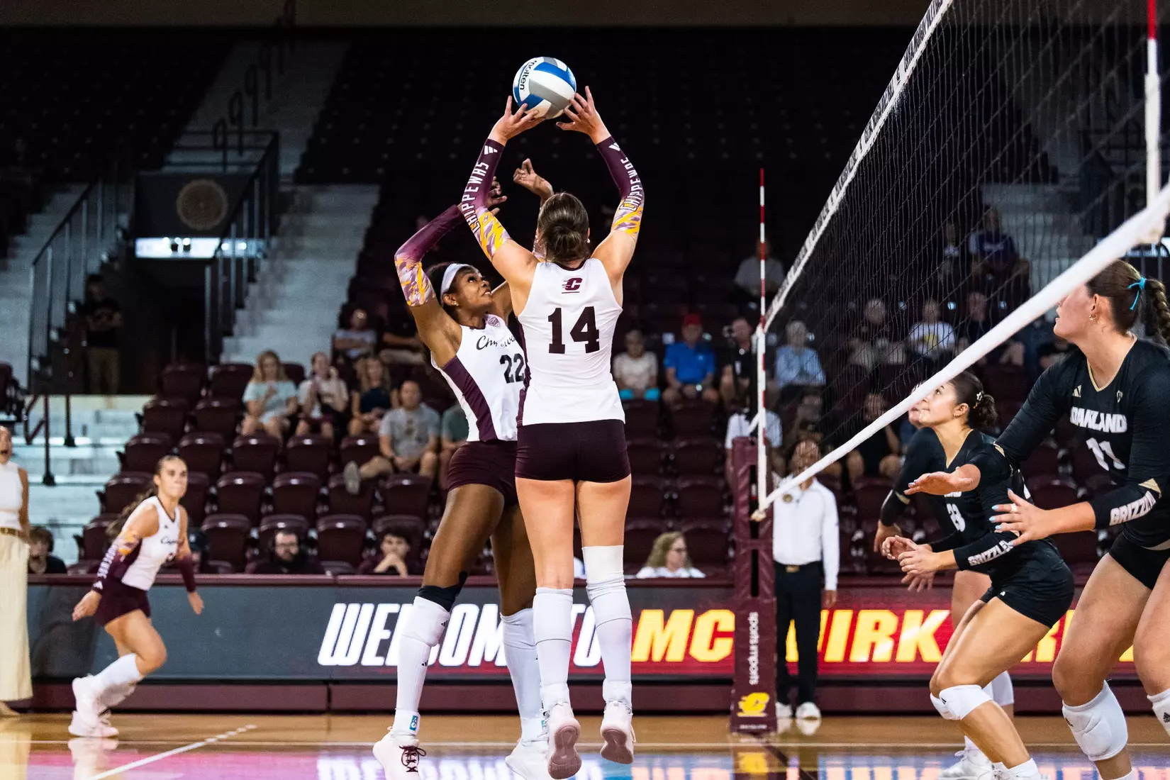 CMU Volleyball vs. Oakland (September 2, 2026)