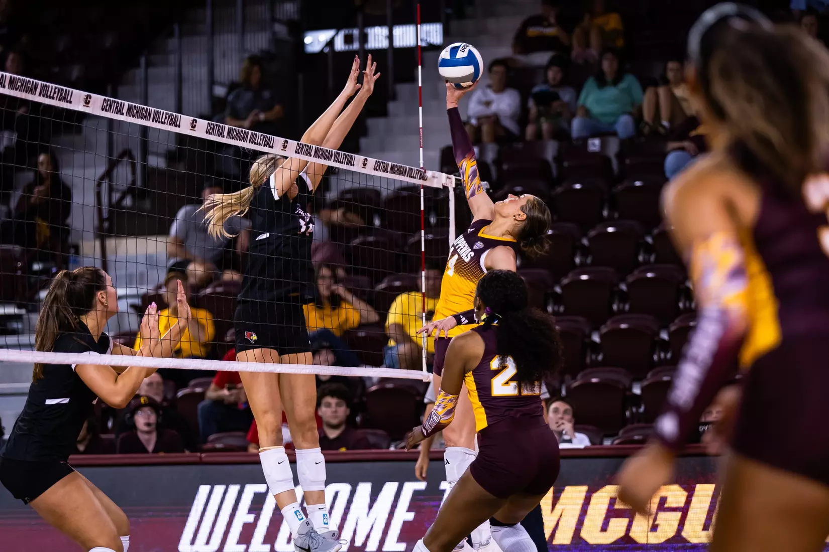 CMU Volleyball vs. Illinois State