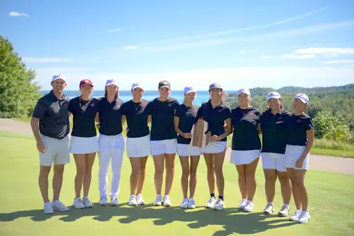 Women's Golf A-Ga-Ming Team Champions