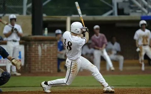 Lasater Helps CofC Past Wofford, 21-9