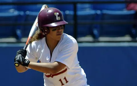 CofC Falls to No. 2 Tennessee 11-1