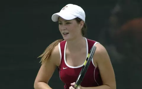 CofC Sweeps Jacksonville State, 7-0, in Women?s Tennis