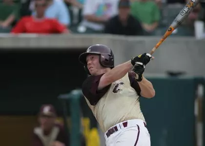 CofC Downs Davidson, 11-5