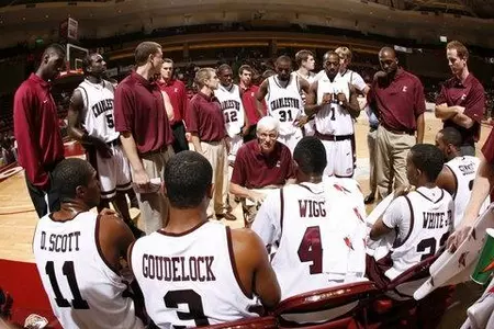 CofC's Bobby Cremins Signs Two-Year Extension