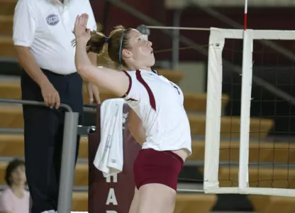 College of Charleston volleyball rallies from 2-0 deficit for 3-2 win over Winthrop