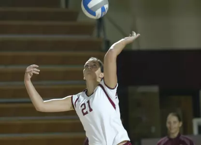 College of Charleston Volleyball Drops Narrow 3-2 decision to South Carolina