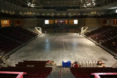 News Alert: Cougars Have Tickets to Sell