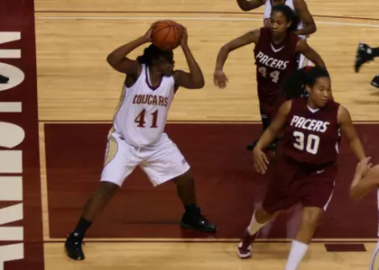 Jones Leads Cougars to 66-44 Win Over Pacers