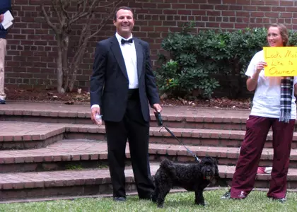CofC Women?s Tennis Raises Money for Pet Helpers