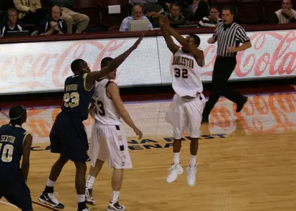 Cougars Travel to Davidson