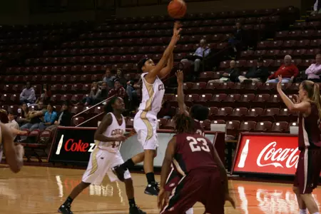 Cougars Earn 63-50 Win over Elon