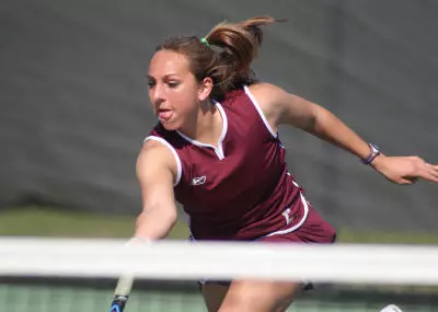CofC Women?s Tennis Downs UNCG, 4-1 in SoCon Semifinals