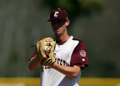 Cougars Rout Youngstown State 14-1