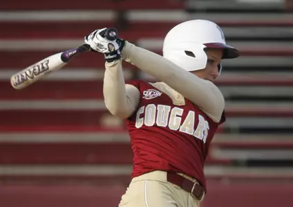 Amber Shifflett belts two homeruns as CofC earns split with Western Carolina