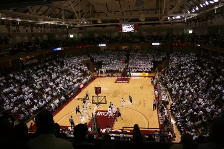 Cougars Edge Wofford 70-68