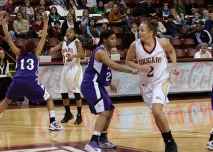 Williams, Kotcella lead Cougars to 67-52 win over Furman