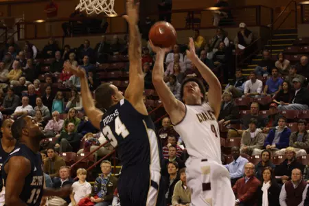 Cougars Use Balanced Scoring Attack In 20-Point Rout Of ETSU