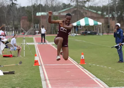 Cougars Continue to Impress on Final Day of Raleigh Relays