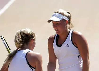 No. 58 Cougars Defeat Minutewomen in Shortened Match